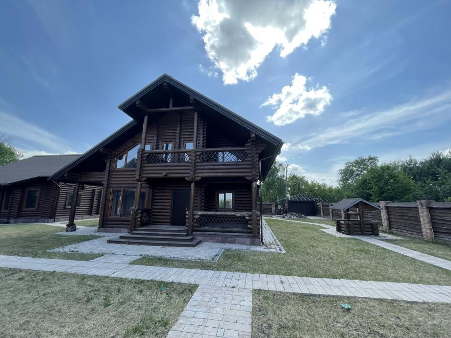 Дом, 300 м<sup>2</sup>